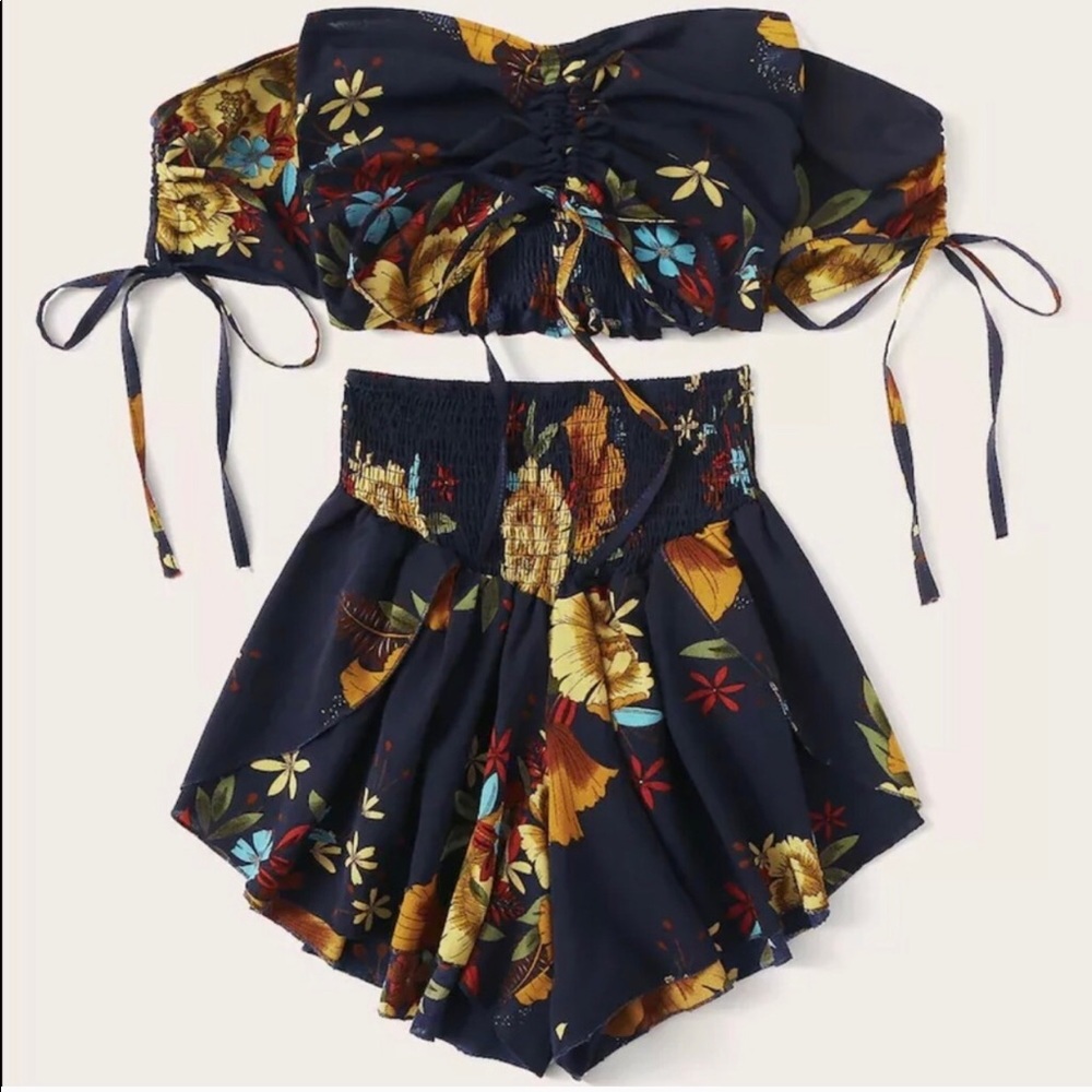 Two piece set